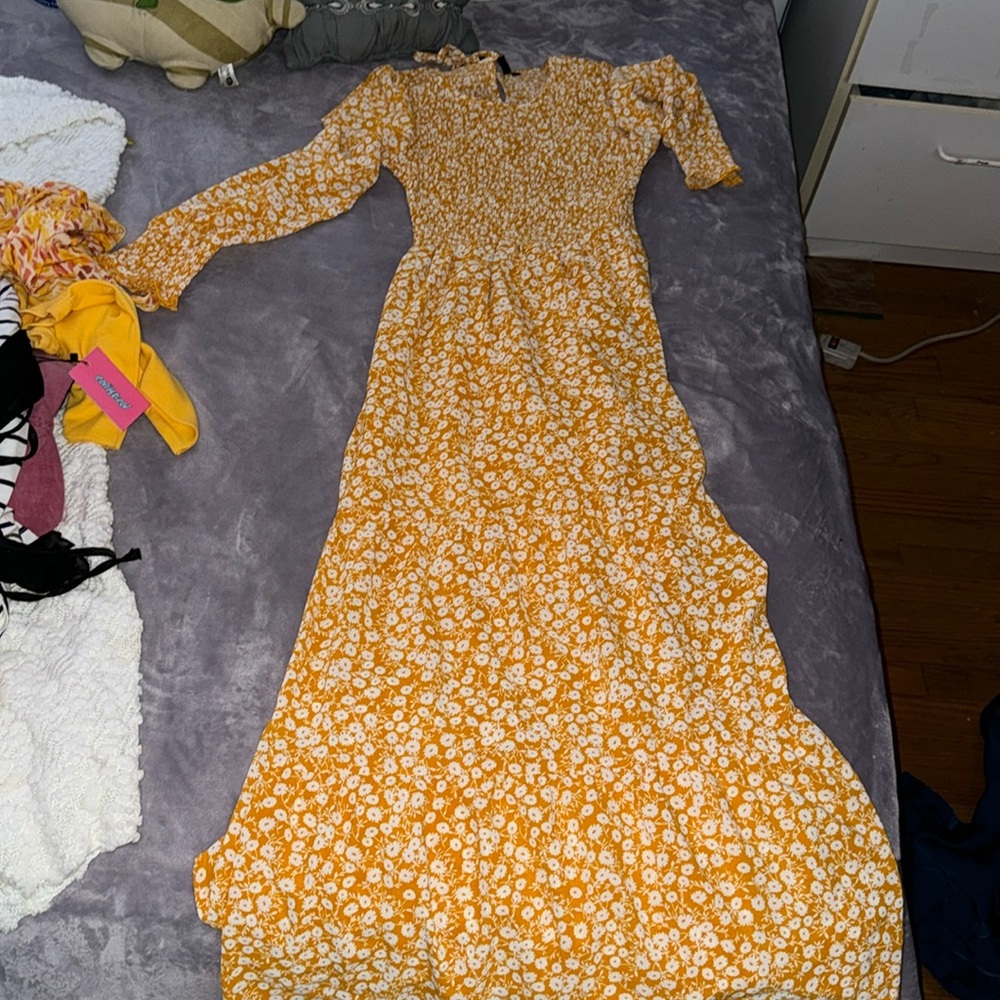 Long sleeve flower flowy dress